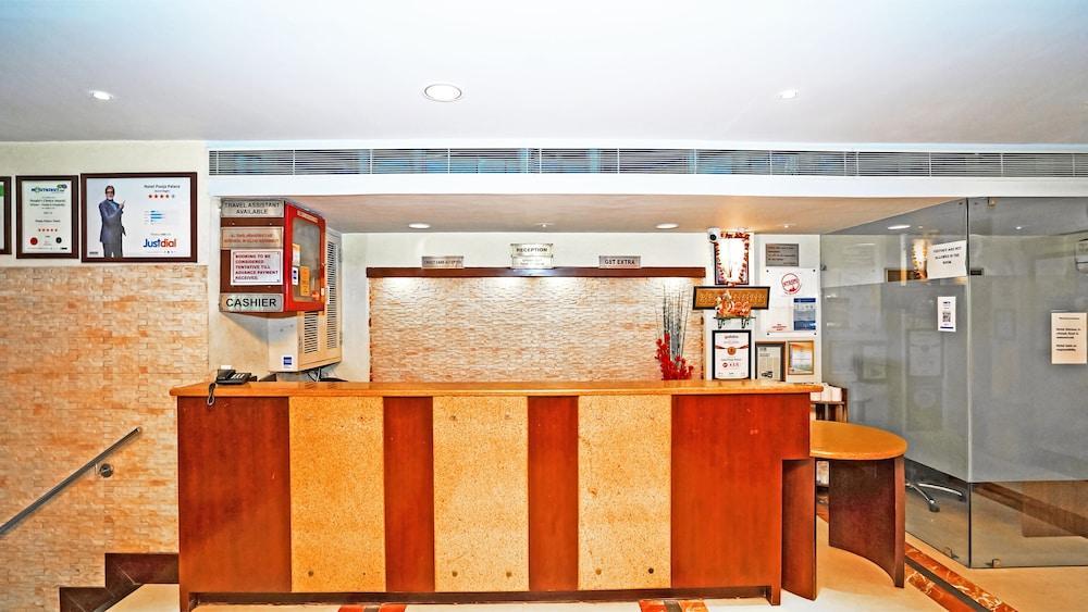 Hotel Pooja Palace Nowe Delhi Zewnętrze zdjęcie